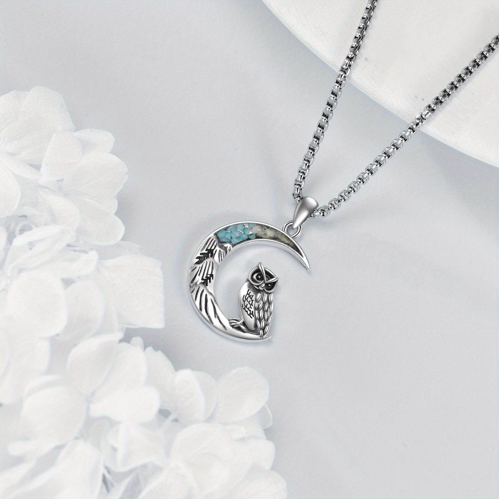 925 Sterling Silver Owl Crescent Moon Pendant Necklace